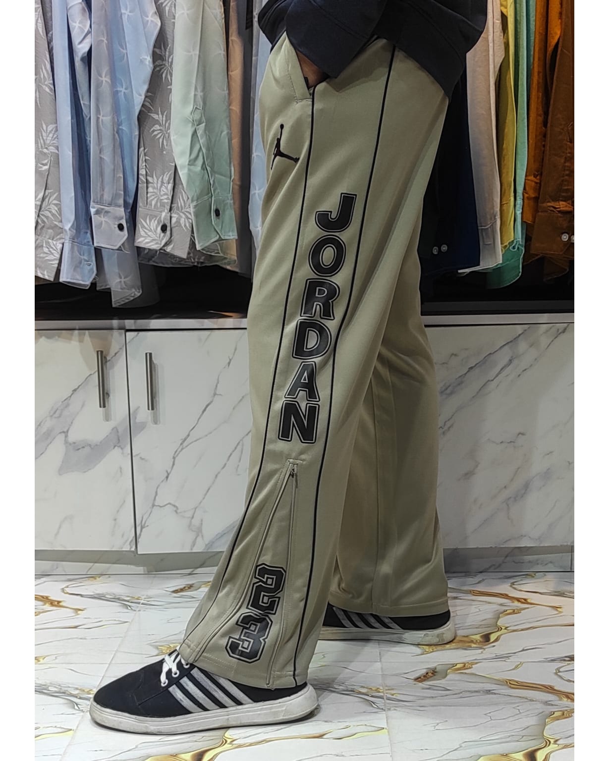 1 pcs Masterpiece Premium Loose-Fit Trouser(Light brown)